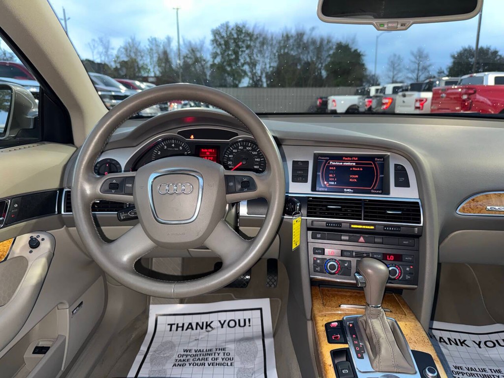 Audi A6 Vehicle Full-screen Gallery Image 21