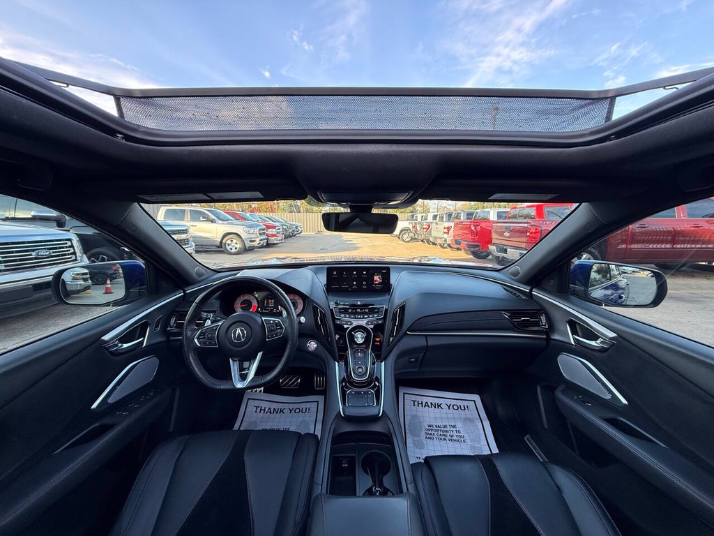 Acura RDX Vehicle Full-screen Gallery Image 18