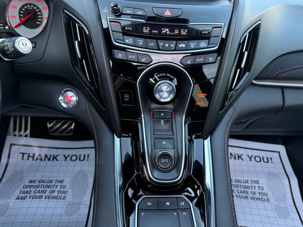 Acura RDX Vehicle Full-screen Gallery Image 30