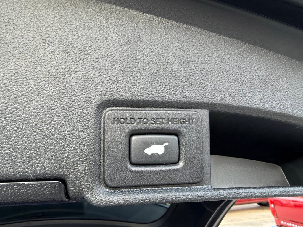 Acura RDX Vehicle Full-screen Gallery Image 42