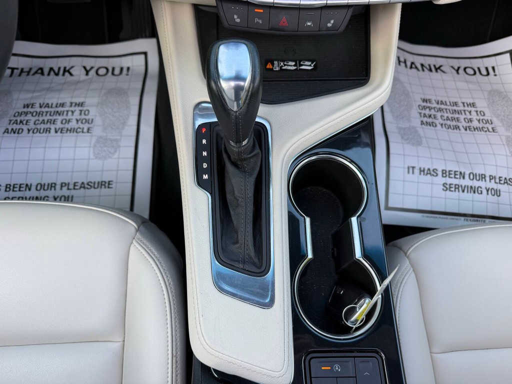 Cadillac CT4 Vehicle Full-screen Gallery Image 29