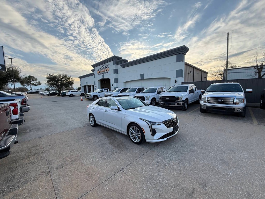 Cadillac CT4 Vehicle Full-screen Gallery Image 44