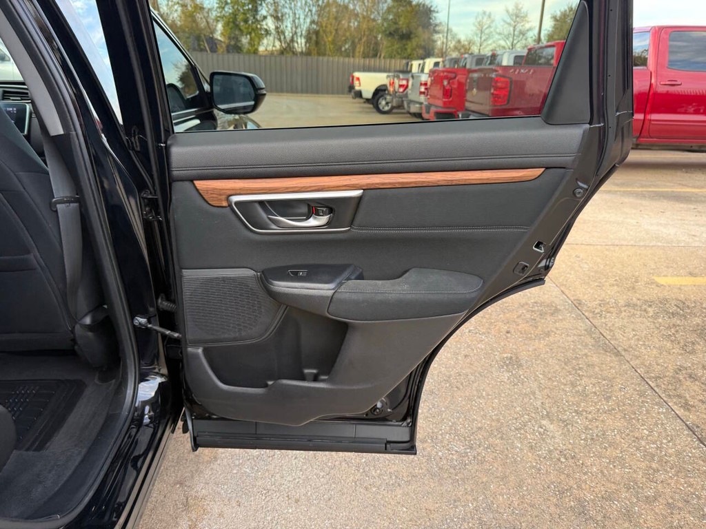 Honda CR-V Vehicle Full-screen Gallery Image 16