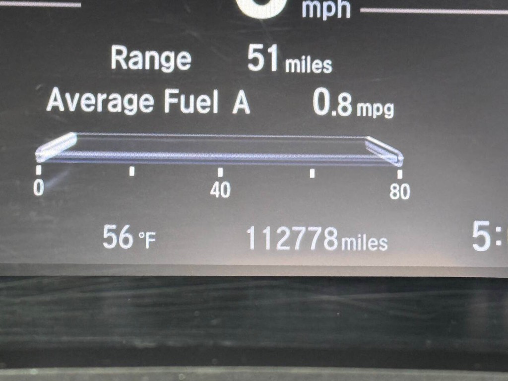 Honda CR-V Vehicle Full-screen Gallery Image 31