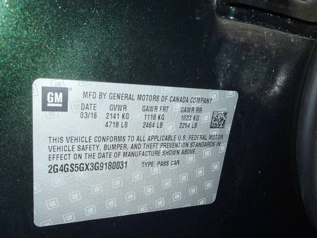 Buick Regal Vehicle Full-screen Gallery Image 18