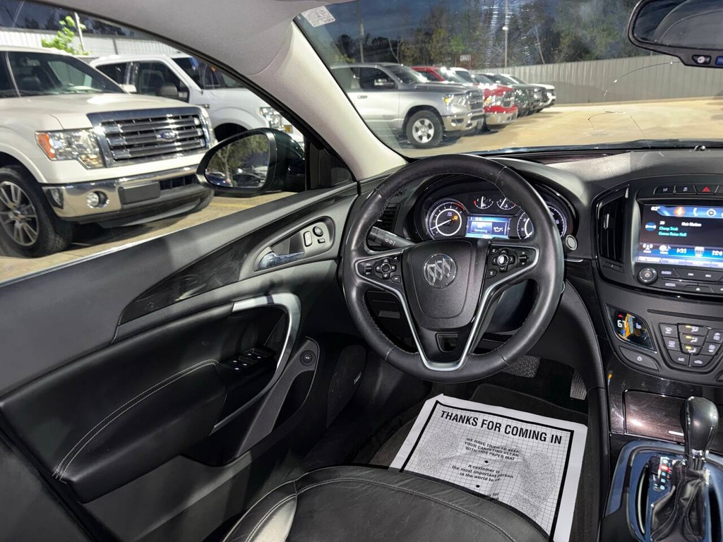 Buick Regal Vehicle Full-screen Gallery Image 19