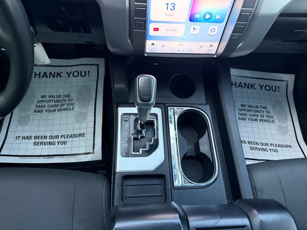 Toyota Tundra 2WD Vehicle Full-screen Gallery Image 27