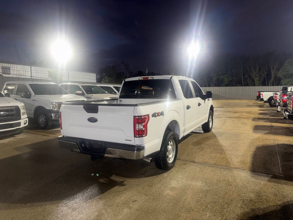 Ford F-150 Vehicle Full-screen Gallery Image 05