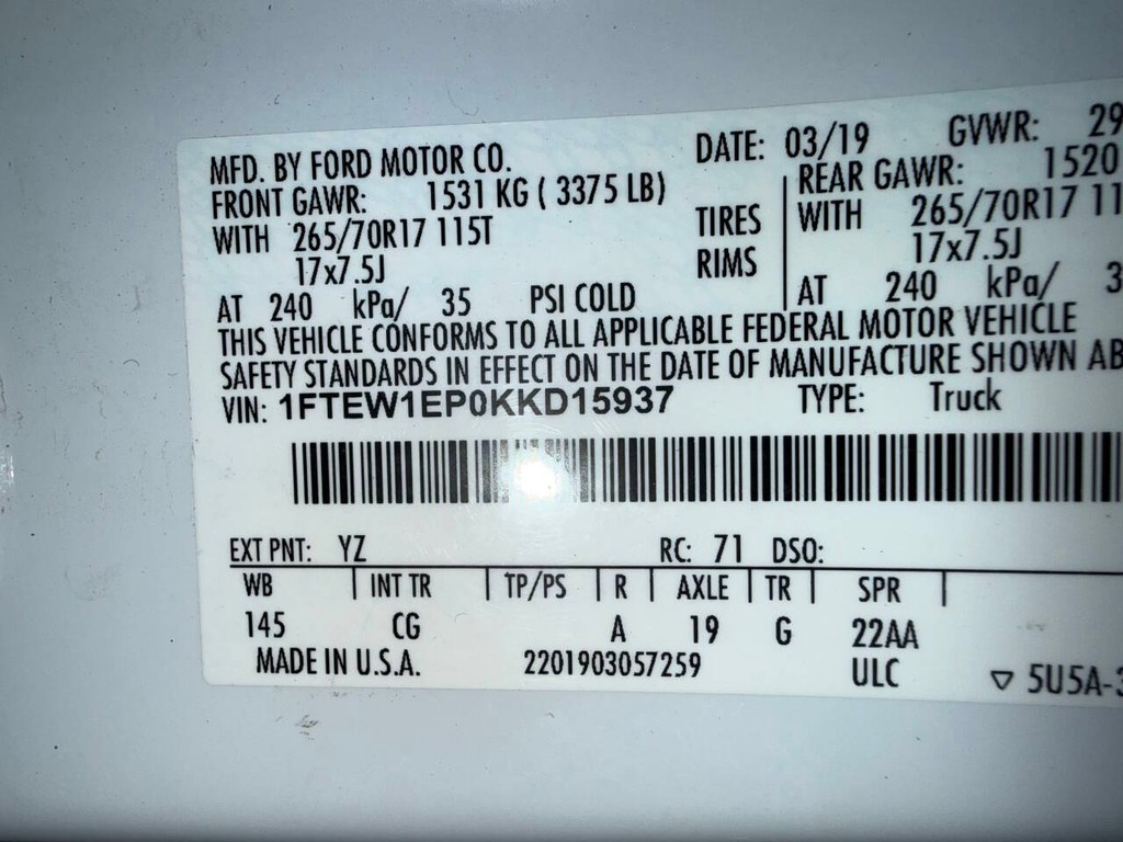 Ford F-150 Vehicle Full-screen Gallery Image 33