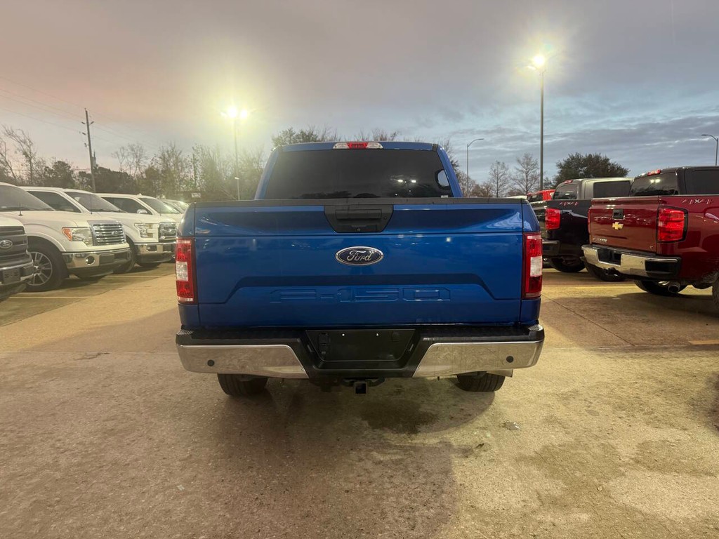 Ford F-150 Vehicle Full-screen Gallery Image 35