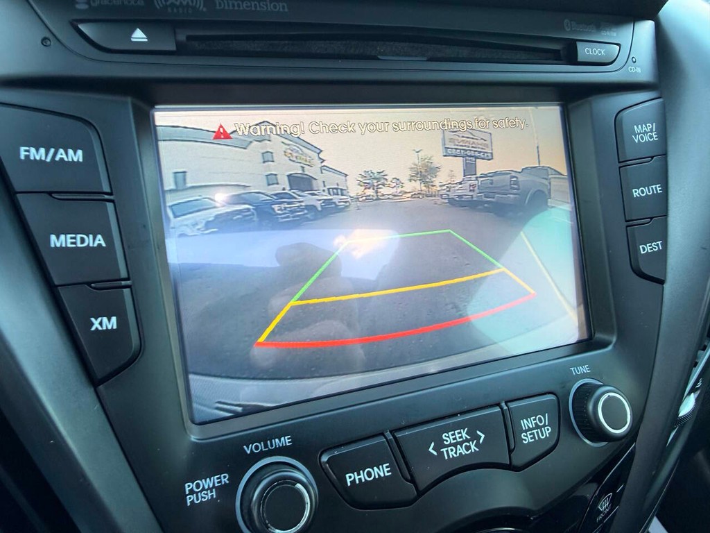 Hyundai Veloster Vehicle Full-screen Gallery Image 26