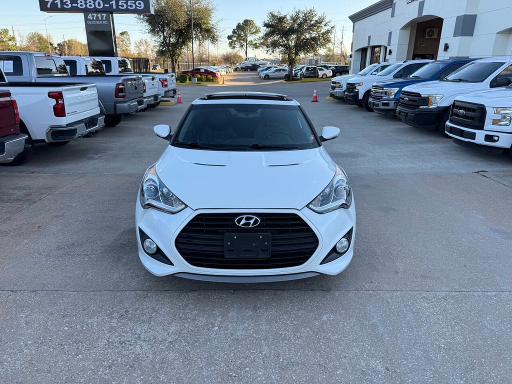 Hyundai Veloster Vehicle Full-screen Gallery Image 40