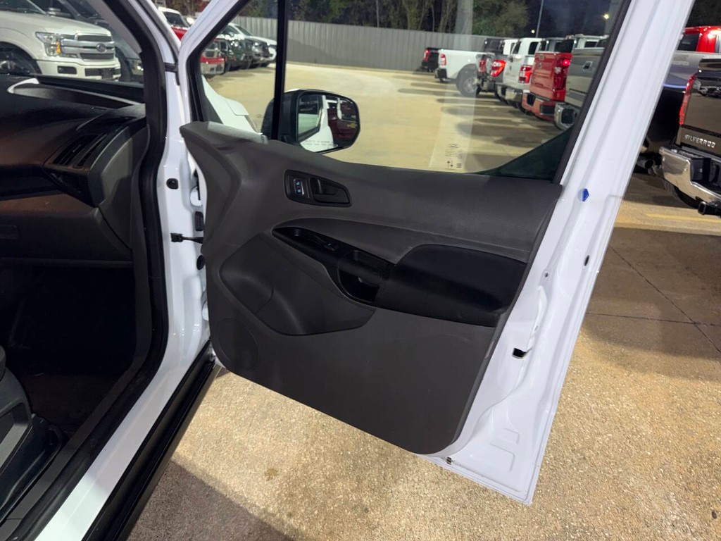 Ford Transit Connect Van Vehicle Full-screen Gallery Image 11