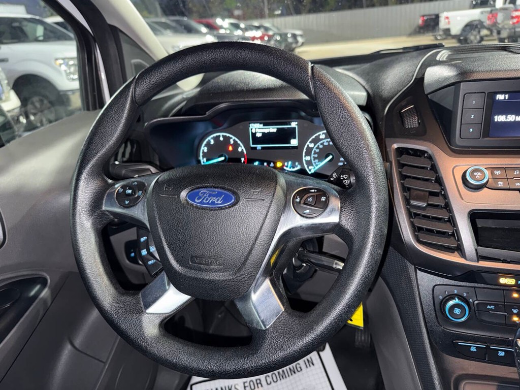 Ford Transit Connect Van Vehicle Full-screen Gallery Image 15