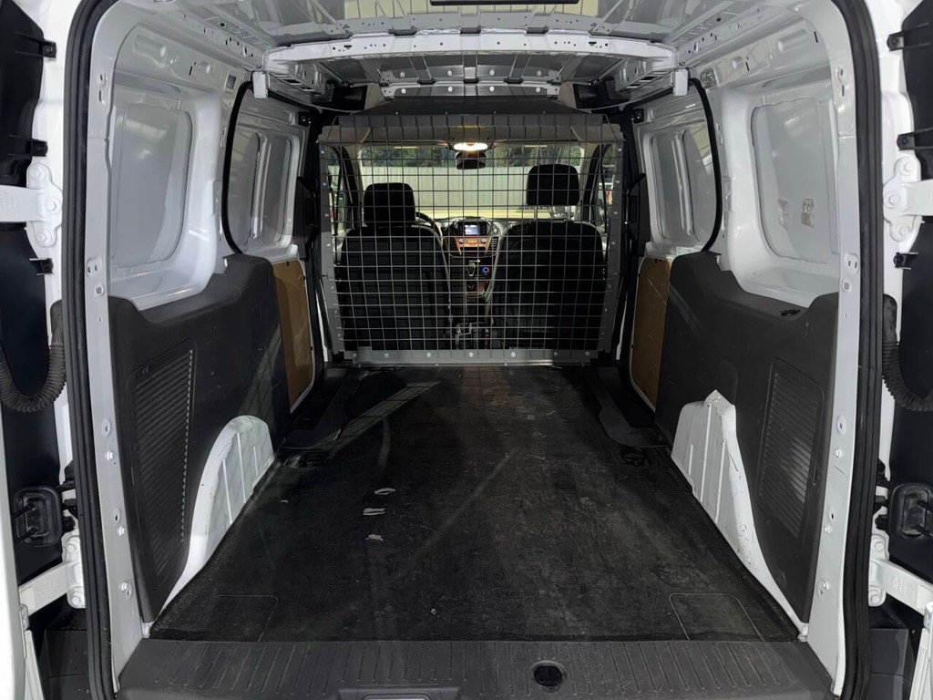 Ford Transit Connect Van Vehicle Full-screen Gallery Image 27