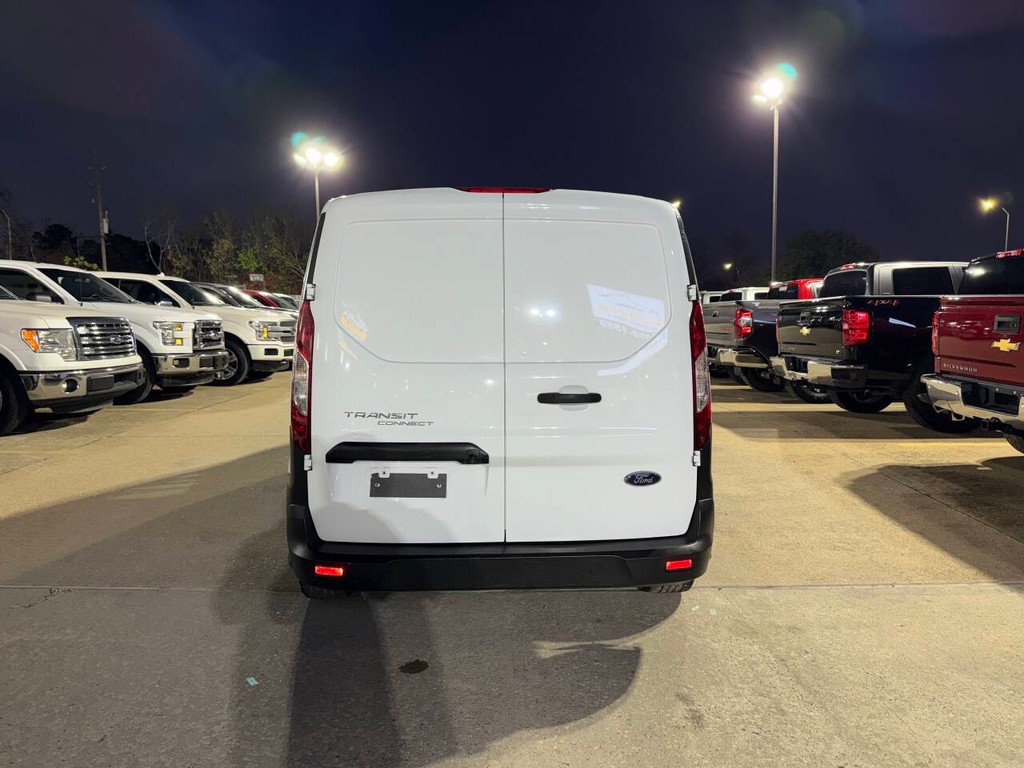 Ford Transit Connect Van Vehicle Full-screen Gallery Image 28