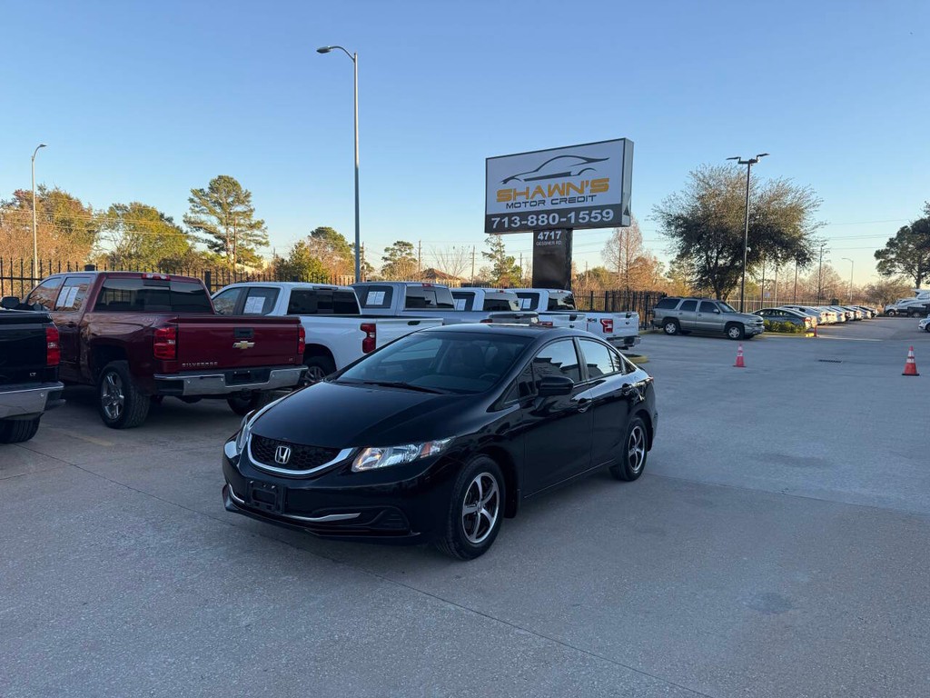 Honda Civic Sedan Vehicle Full-screen Gallery Image 03