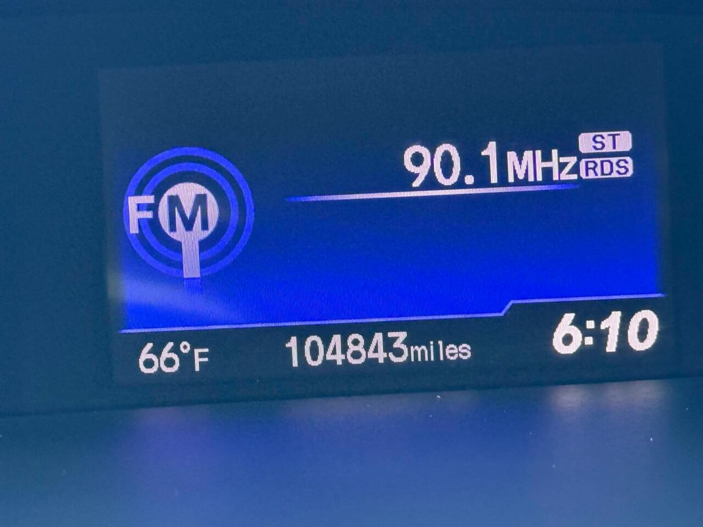 Honda Civic Sedan Vehicle Full-screen Gallery Image 31