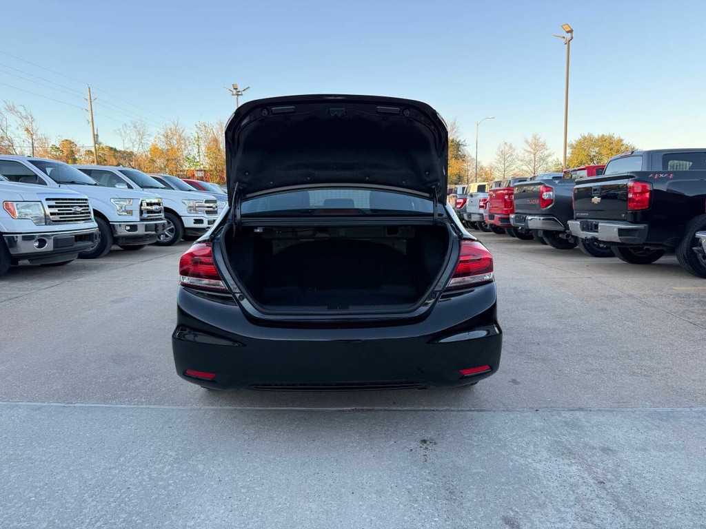 Honda Civic Sedan Vehicle Full-screen Gallery Image 35