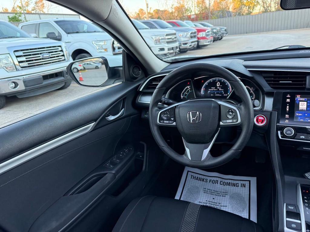 Honda Civic Sedan Vehicle Full-screen Gallery Image 19