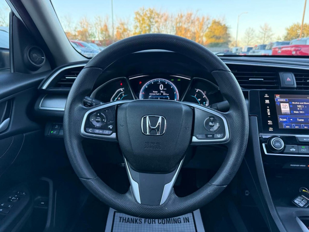 Honda Civic Sedan Vehicle Full-screen Gallery Image 23