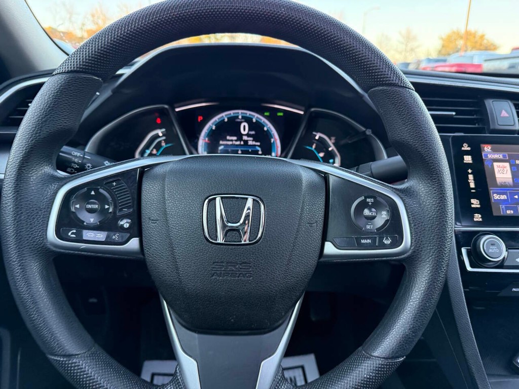 Honda Civic Sedan Vehicle Full-screen Gallery Image 24