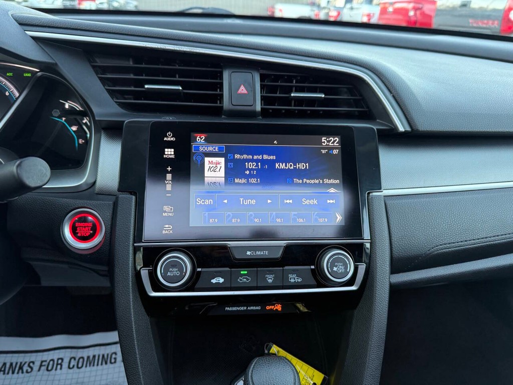 Honda Civic Sedan Vehicle Full-screen Gallery Image 25