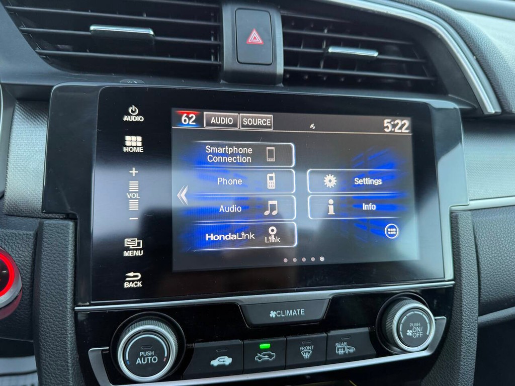 Honda Civic Sedan Vehicle Full-screen Gallery Image 26