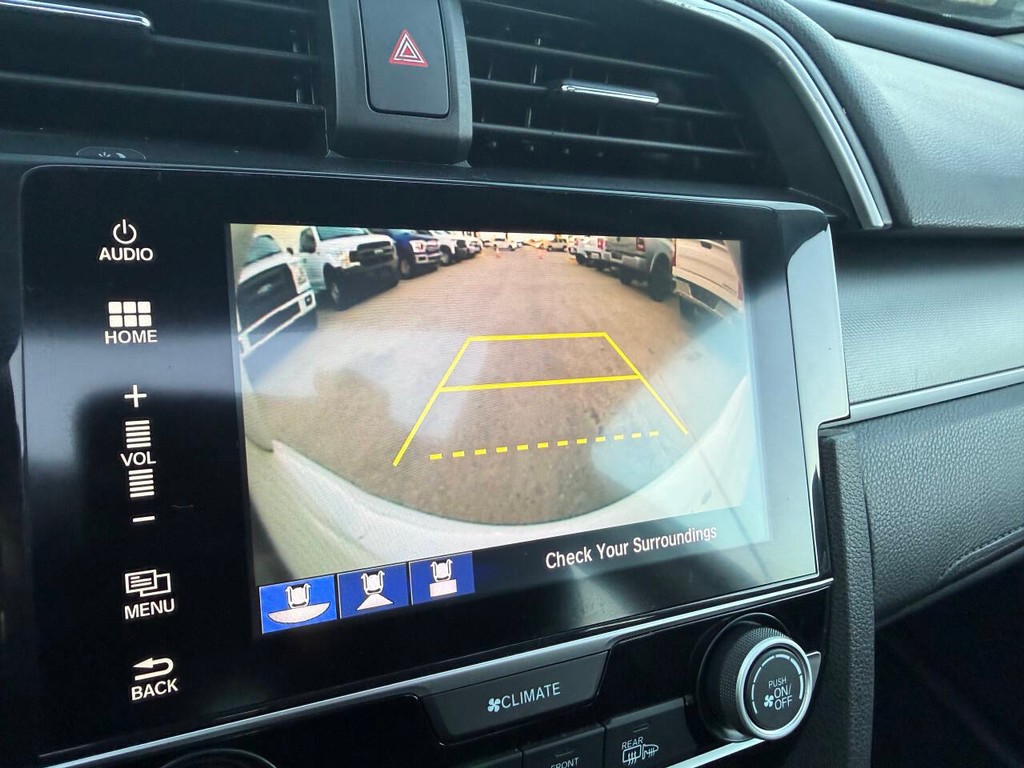 Honda Civic Sedan Vehicle Full-screen Gallery Image 27