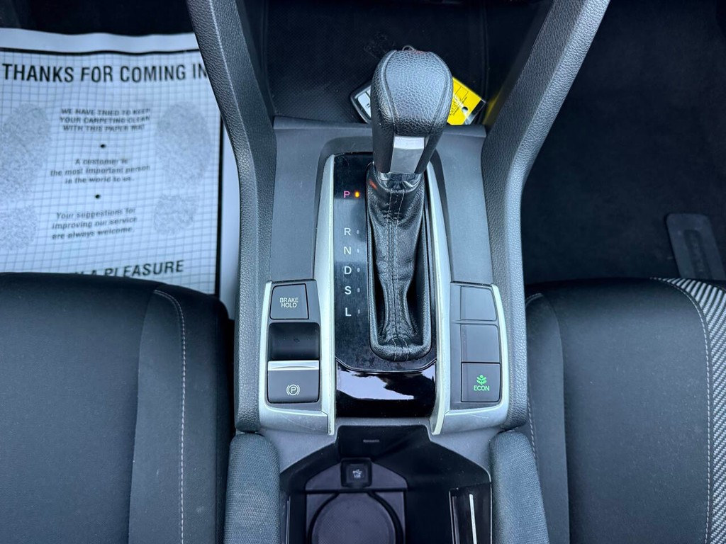 Honda Civic Sedan Vehicle Full-screen Gallery Image 29