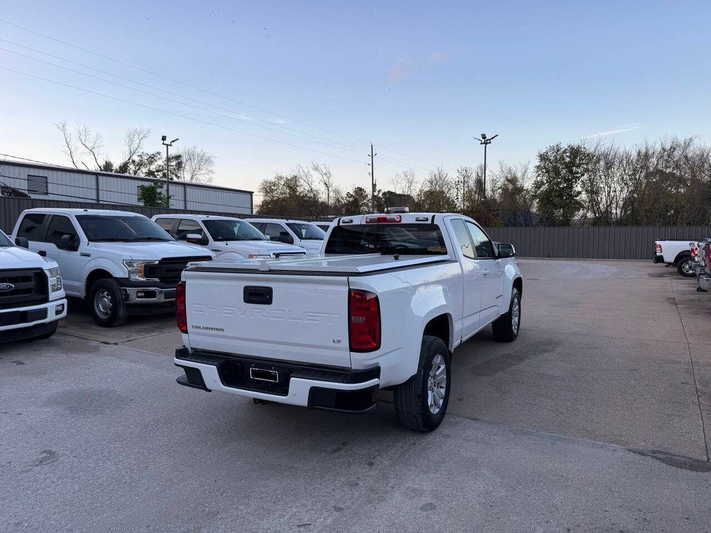 Chevrolet Colorado Vehicle Full-screen Gallery Image 05
