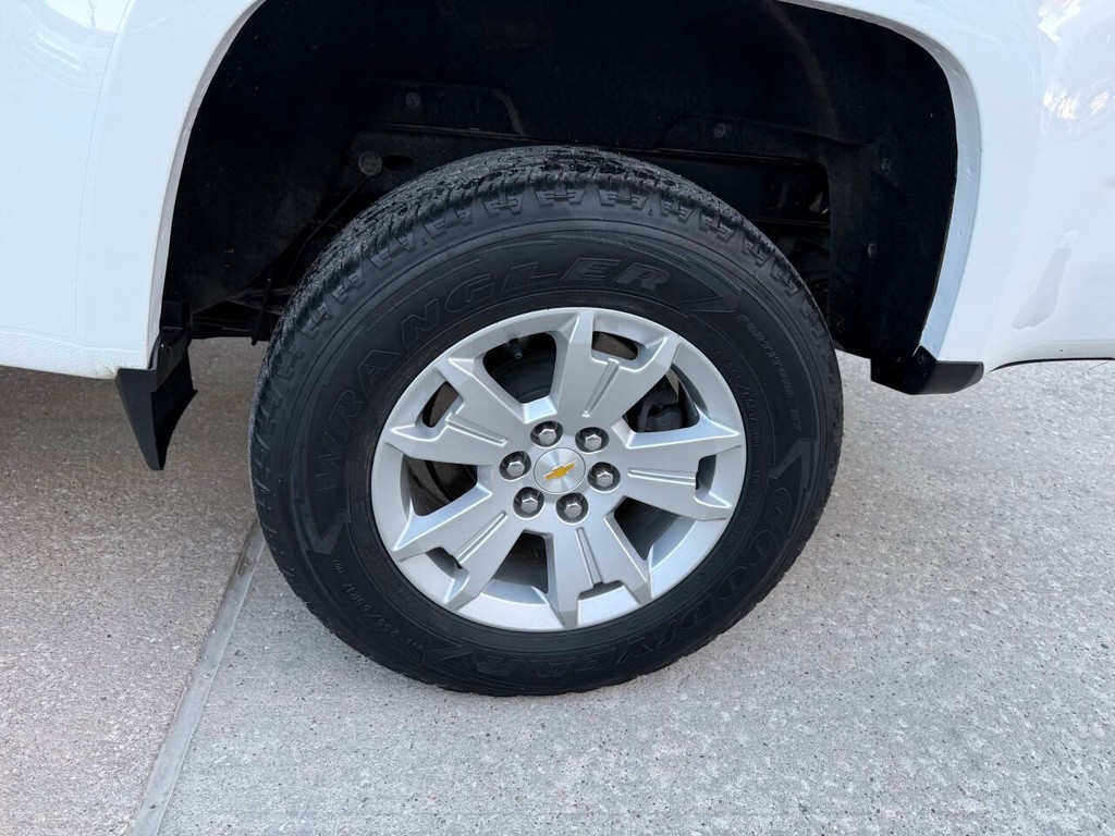 Chevrolet Colorado Vehicle Full-screen Gallery Image 33