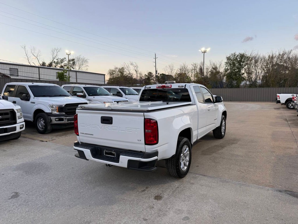 Chevrolet Colorado Vehicle Full-screen Gallery Image 05
