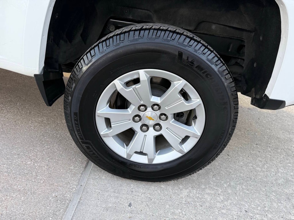 Chevrolet Colorado Vehicle Full-screen Gallery Image 33