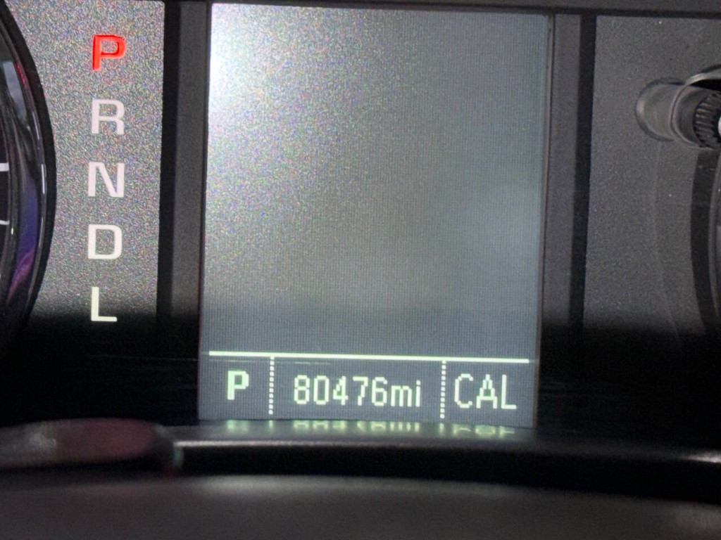 Chevrolet Silverado 1500 LD Vehicle Full-screen Gallery Image 30