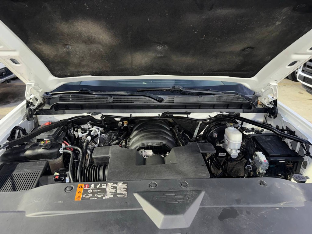 Chevrolet Silverado 1500 LD Vehicle Full-screen Gallery Image 32