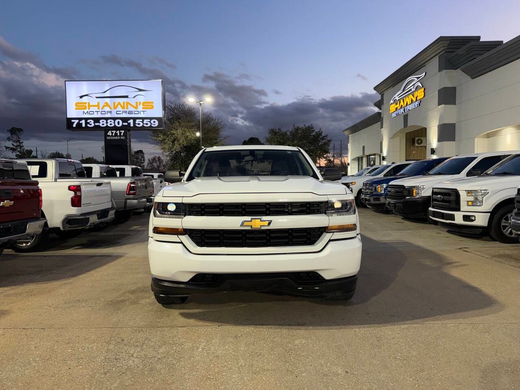 Chevrolet Silverado 1500 LD Vehicle Full-screen Gallery Image 38