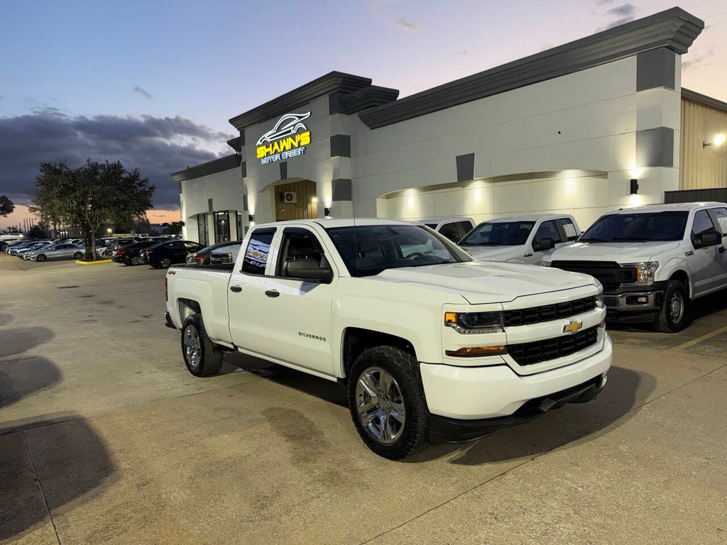 Chevrolet Silverado 1500 LD Vehicle Full-screen Gallery Image 39