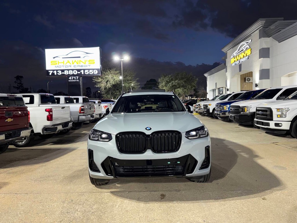 BMW X3 Vehicle Full-screen Gallery Image 43