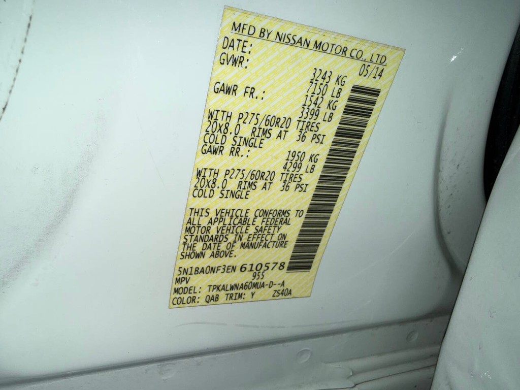 Nissan Armada Vehicle Full-screen Gallery Image 16