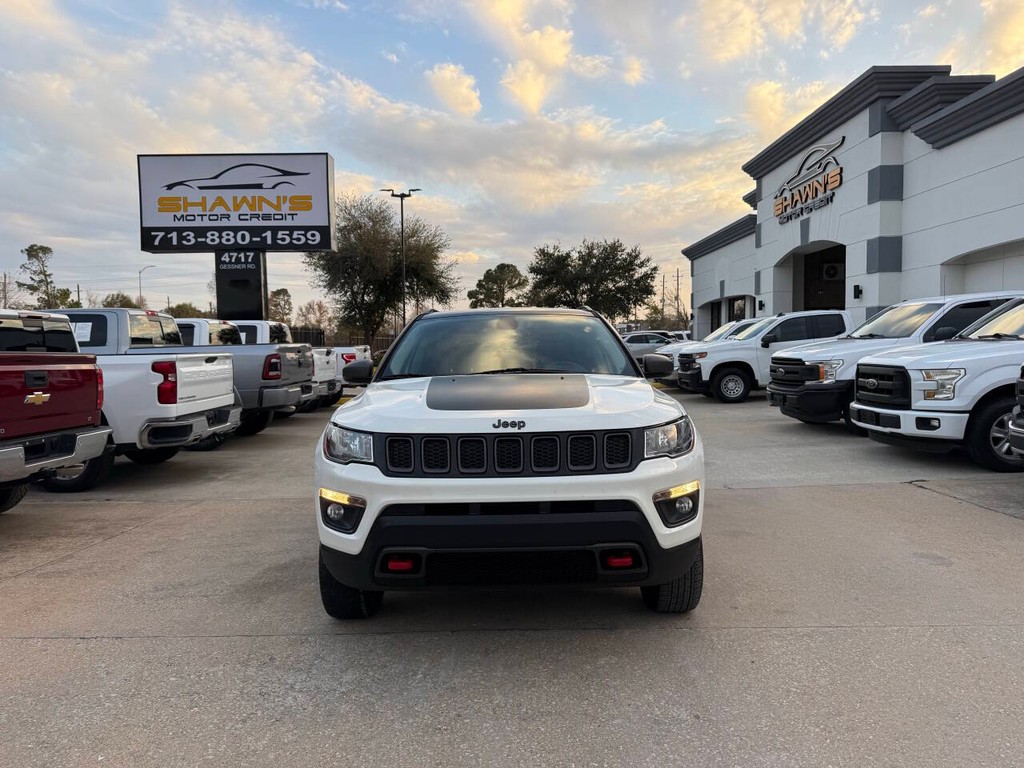 Jeep Compass Vehicle Full-screen Gallery Image 40