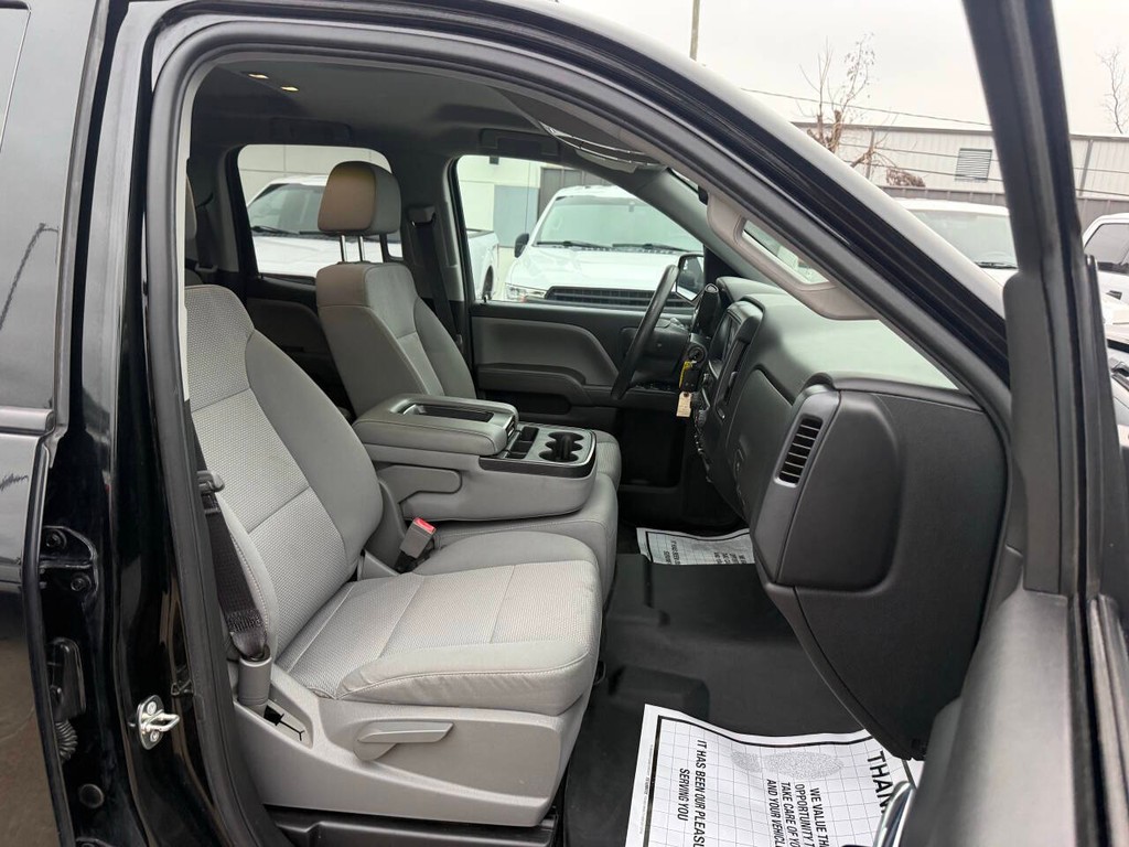 GMC Sierra 1500 Vehicle Full-screen Gallery Image 10