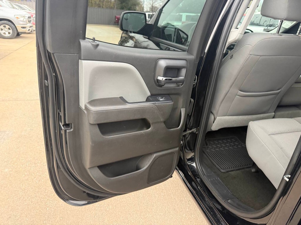 GMC Sierra 1500 Vehicle Full-screen Gallery Image 14