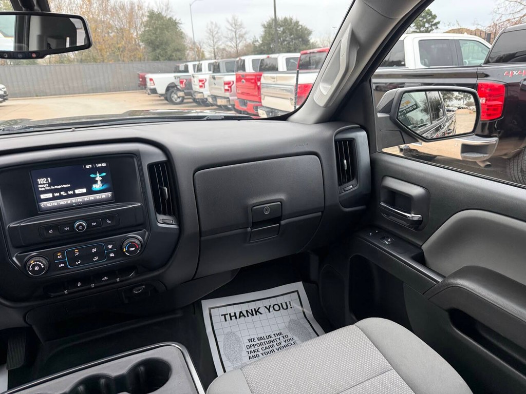 GMC Sierra 1500 Vehicle Full-screen Gallery Image 20