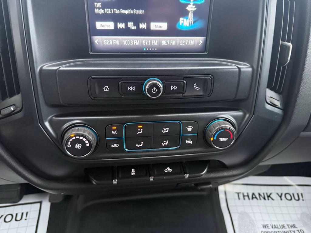 GMC Sierra 1500 Vehicle Full-screen Gallery Image 27