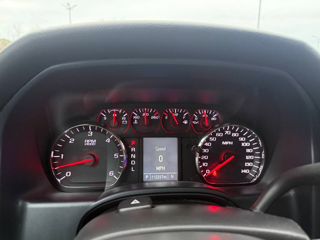 GMC Sierra 1500 Vehicle Full-screen Gallery Image 30