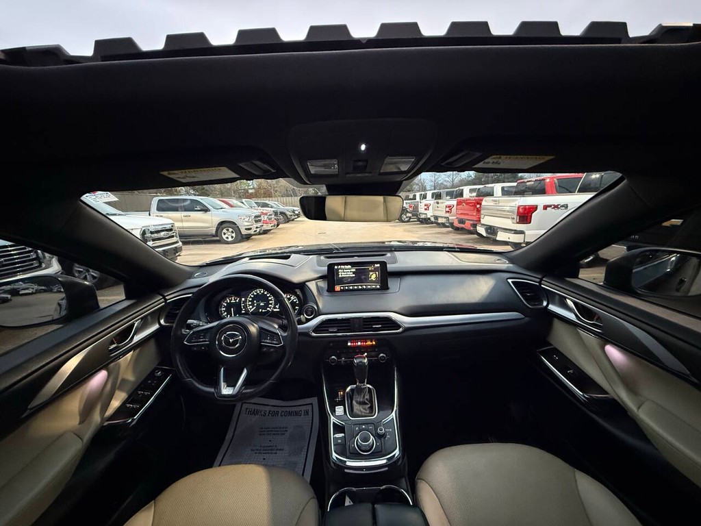 Mazda CX-9 Vehicle Full-screen Gallery Image 20