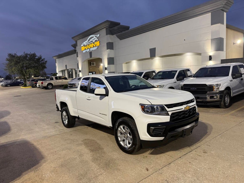 Chevrolet Colorado Vehicle Full-screen Gallery Image 02