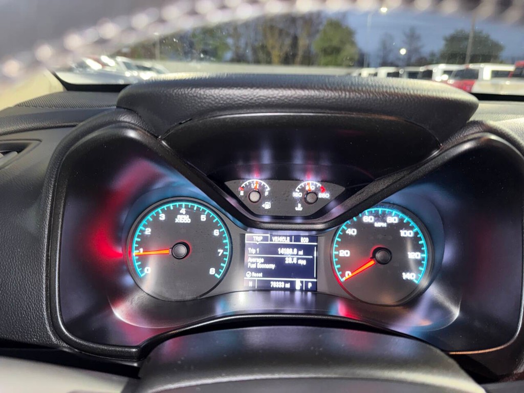 Chevrolet Colorado Vehicle Full-screen Gallery Image 27