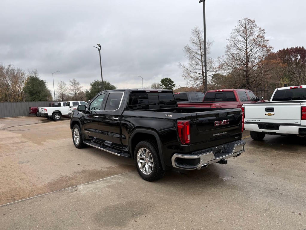 GMC Sierra 1500 Vehicle Full-screen Gallery Image 04